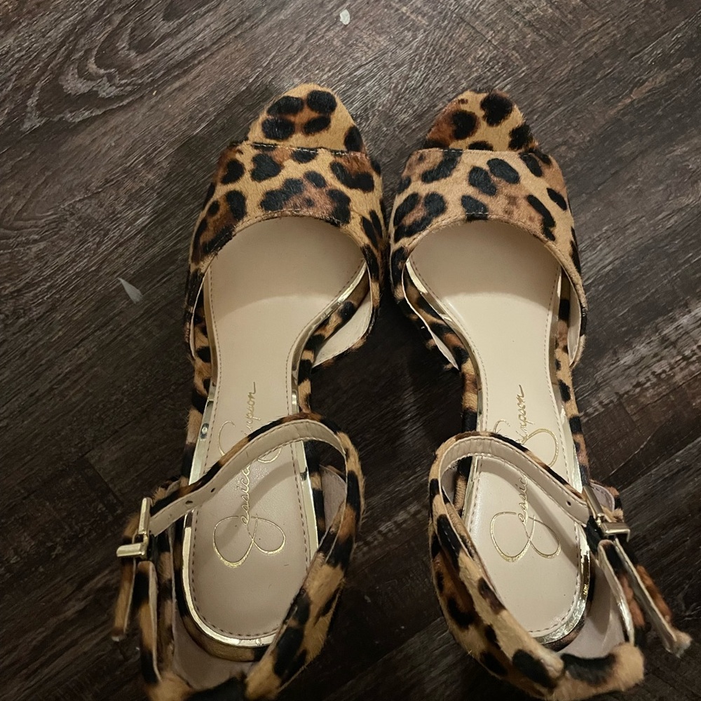 Jessica Simpson leopard calf skin heels size 7 platform - Picture 4 of 5